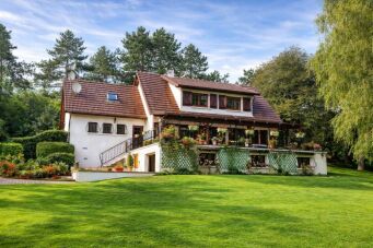 Real estate image 1