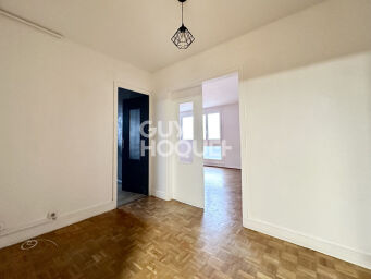 Real estate image 1