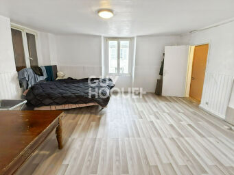 Real estate image 1